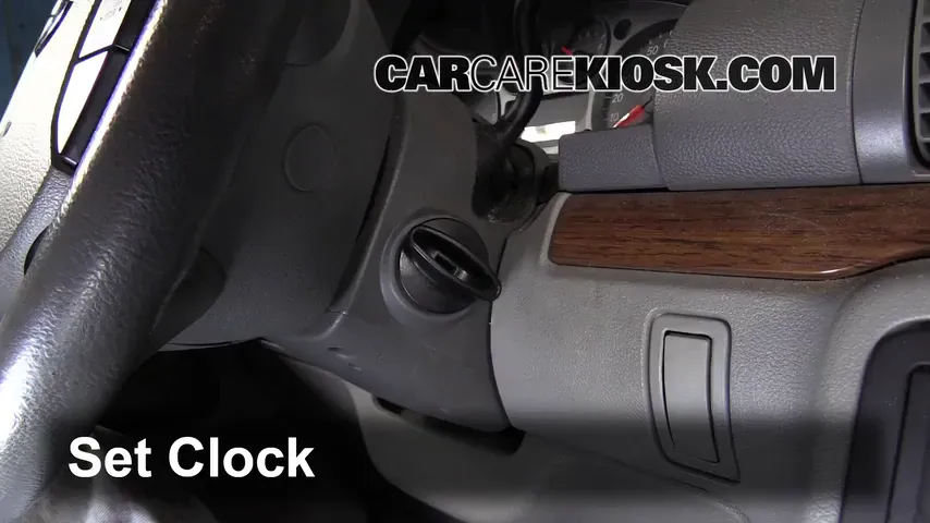 2004 Ford Freestar SEL 4.2L V6 Horloge